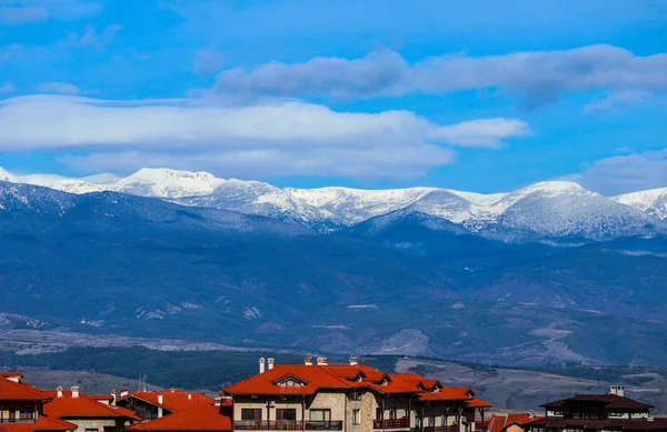 Montanha Neve Pico Casas Aldeia Alpinas Europa Cidade Velha Inverno — Fotografia de Stock