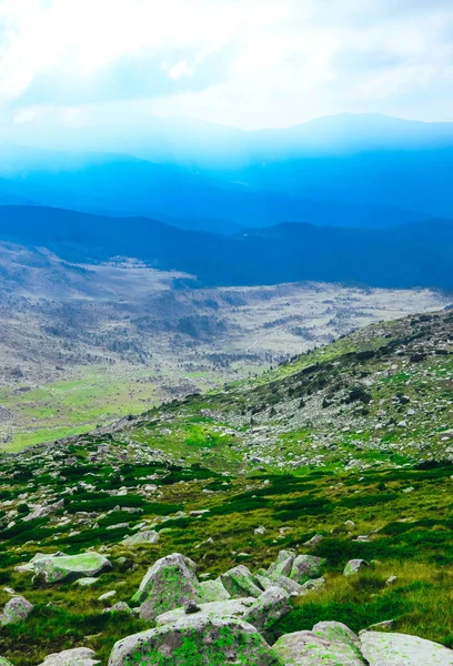 Εκπληκτικό Ορεινό Τοπίο Γραφική Κοιλάδα Καλοκαίρι Αλπικά Λιβάδια Πράσινα — Φωτογραφία Αρχείου