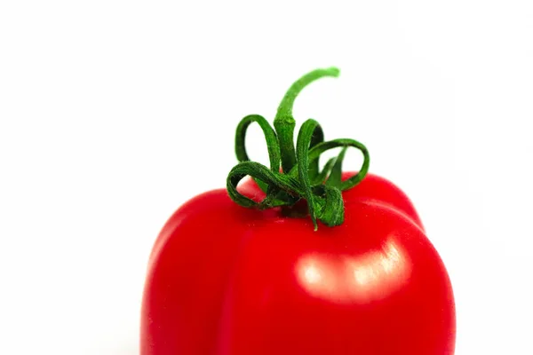 Köstliche Rote Frische Tomaten Mit Grünem Dampf Isoliert Auf Weißem — Stockfoto