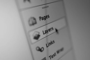 Yunanistan, Kavala - 15 Ocak 2018: Adobe InDesign uygulama bir ekranda MacBook, yakın çekim.