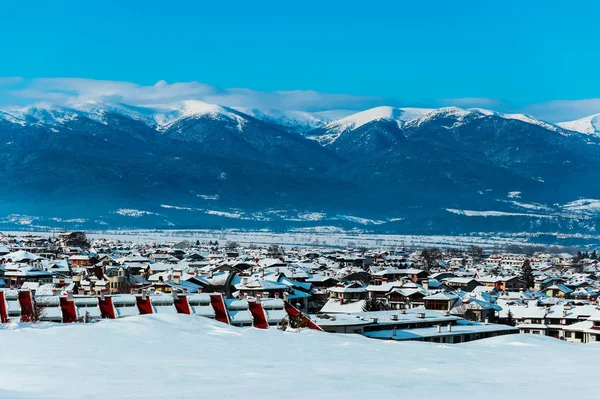 Sneeuw Bergtop Alpine Dorp Huizen Europa Oude Stad Winter Ijs — Stockfoto