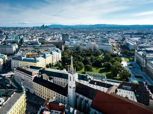 Utsikt över Wien i Österrike från luften — Stockfoto