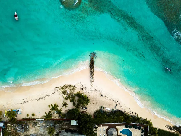 Vista aérea de la costa de Barbados en el Caribe — Foto de Stock