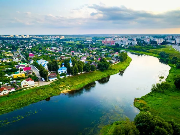 Εναέρια άποψη του Δνείπερου ποταμού που ρέει μέσα από τη Λευκορωσία Όρσα — Φωτογραφία Αρχείου