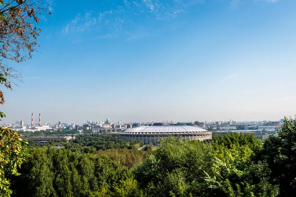 Luzhniki Stadium and Central part of Moscow — Stock Photo, Image