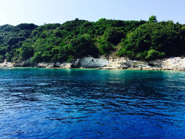 Grécia Coasline Rochoso Mar Jónico Água Azul Grécia — Fotografia de Stock