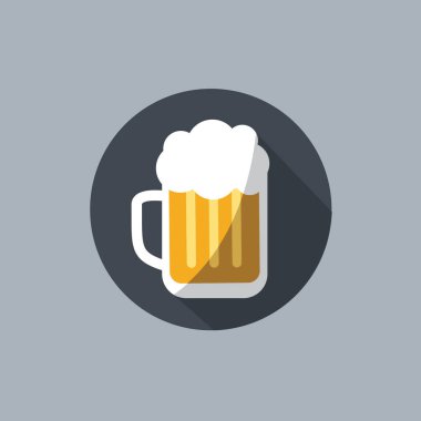 Yuvarlak bir dairede köpük simgesi ve sembolü olan bira bardağı ya da bira bardağı. Ağ için düğme işareti. Gölgeli alkol.
