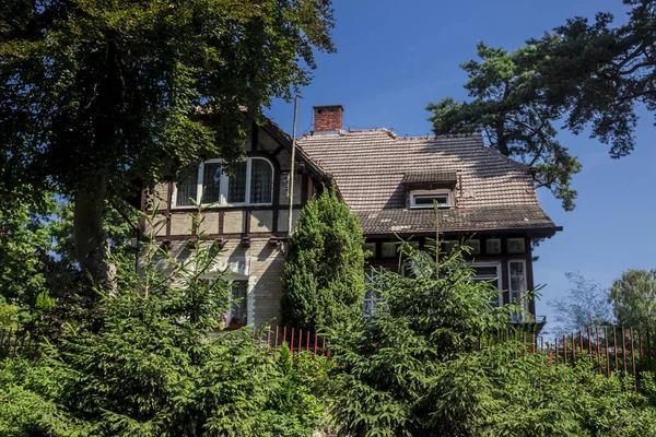 Eski villa, 