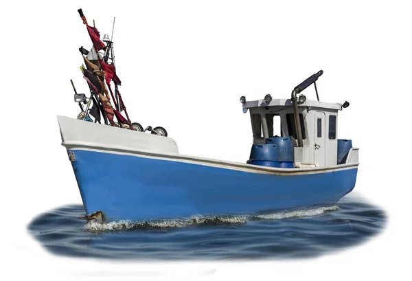 Балтийское Море Рыбацкая Лодка Голубым Пластиковым Корпусом Белой Каютой Изолированное — стоковое фото