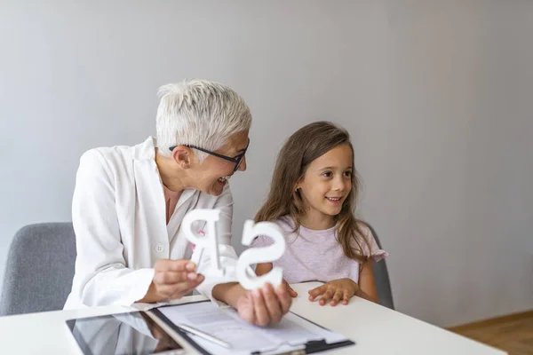 Young Female Speech Therapist Helping Young Patient Session Alphabet Learning — Stock Photo, Image