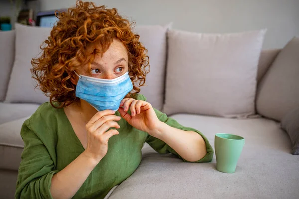 Portrait Young Woman Putting Protective Mask Woman Using Mask Sick — Stock Photo, Image