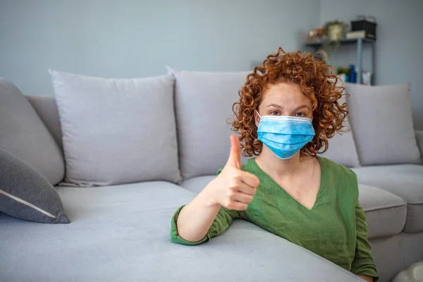 Portrait Young Woman Putting Protective Mask Woman Using Mask Sick — Stock Photo, Image