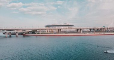 Rusya, Saint-Petersburg, 04 Haziran 2018: Zenit Arena stadyumu. FIFA Dünya Kupası. Modern mimari. Konfederasyon Kupası. Futbol ve spor Avrupa'da. Güzel manzara arka plan. Yaz Baltık Denizi