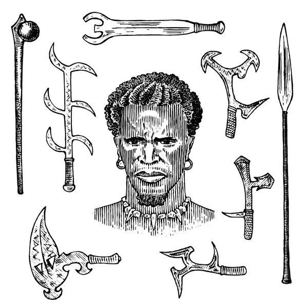 Spears ve silah, olan Afrika kabile portresi Aborjin geleneksel kostüm. Avustralya savaşçı siyah yerli adam. Oyulmuş elle çizilmiş eski tek renkli Vintage kroki için etiket. — Stok Vektör
