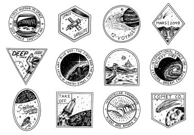 Vintage alanı logo. Astronomik galaksinin keşfi. Misyon astronot veya uzay adamı. kozmonot macera. Gezegen ve uyduları rozet amblemi yama sticker. oyma el çizilmiş kroki.