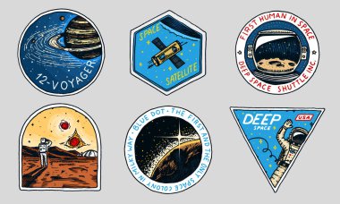 Vintage alanı logo. Astronomik galaksinin keşfi. Misyon astronot veya uzay adamı. kozmonot macera. Gezegen ve uyduları rozet amblemi yama sticker. oyma el çizilmiş kroki.
