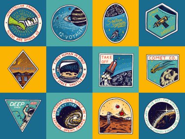 Uzay logo kümesi. Mars'a insan görev. Astronomik galaksinin keşfi. Astronot ya da uzaylı macera. Gezegen ve uyduları rozet amblemi yama sticker. oyulmuş elle çizilmiş Vintage kroki