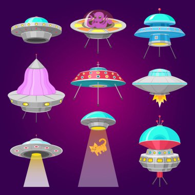 Uzaylı uzay gemileri, dizi Ufo tanımlanamayan uçan nesne, fantastik roketler, evrenin uzayda kozmik spacecrafts. Resimde beyaz arka plan üzerinde vektör. GUI öğeleri. Düz oyun, karikatür tarzı.