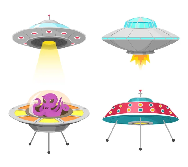 Främmande rymdskepp, uppsättning Ufo oidentifierade flygande föremål, fantastisk raketer, kosmiska rymdfarkoster i universum rymden. vektor Illustration på vit bakgrund. GUI element. Plan spel, tecknad stil. — Stock vektor