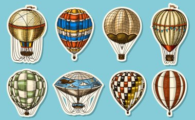 Mavi arka planda Sıcak Hava Balonları. Dekoratif elemanları ile Vektör retro uçan airships. Romantik logo için şablon taşıma. El çizilmiş Oyma vintage kroki.