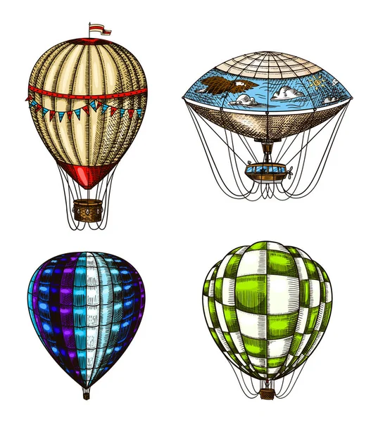 Hete lucht ballonnen. Vector retro vliegende luchtschepen met decoratieve elementen. Template transport voor romantisch logo. Hand getekende gegraveerde Vintage schets. — Stockvector
