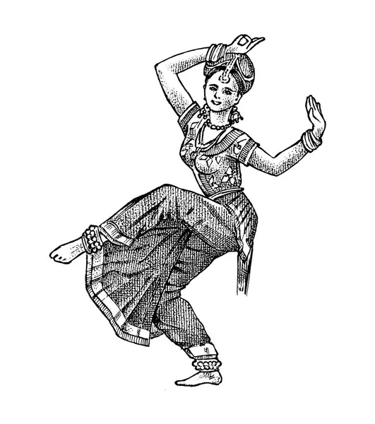 Dansen Indiase vrouw in nationale jurk. Hand getekende gegraveerd in Vintage schets stijl. Etnische cultuur. — Stockvector