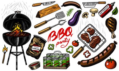 Klasik usulde barbekü ızgarası. Elle çizilmiş. Barbekü partisi malzemeleri. Sıcak ızgara yemek, bira ve aletler, sebze ve baharatlar. Menü veya etiketler için vektör illüstrasyonu.