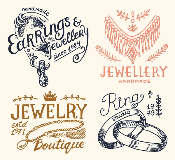 Insignias de joyería para mujer y logotipo para tienda. Accesorios de lujo, anillos de boda y pendientes, frases de letras. Plantillas retro vintage para tipografía o letreros. Bosquejo grabado a mano . — Archivo Imágenes Vectoriales