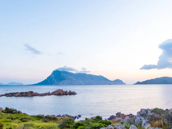 Veduta Della Sardegna Costiera Con Vista Sull Isola Tavolara — Foto Stock