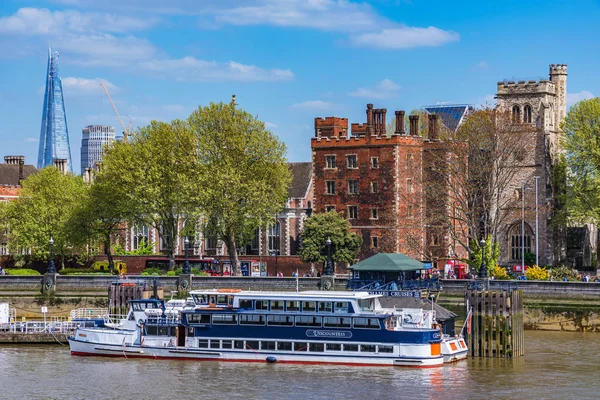 London Storbritannien May View Lambeth Palace Och Riverside Arkitekturen Längs — Stockfoto