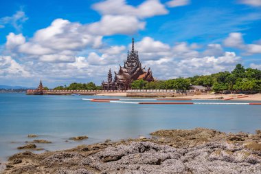 Pattaya, Tayland 'daki Doğruluk Tapınağı