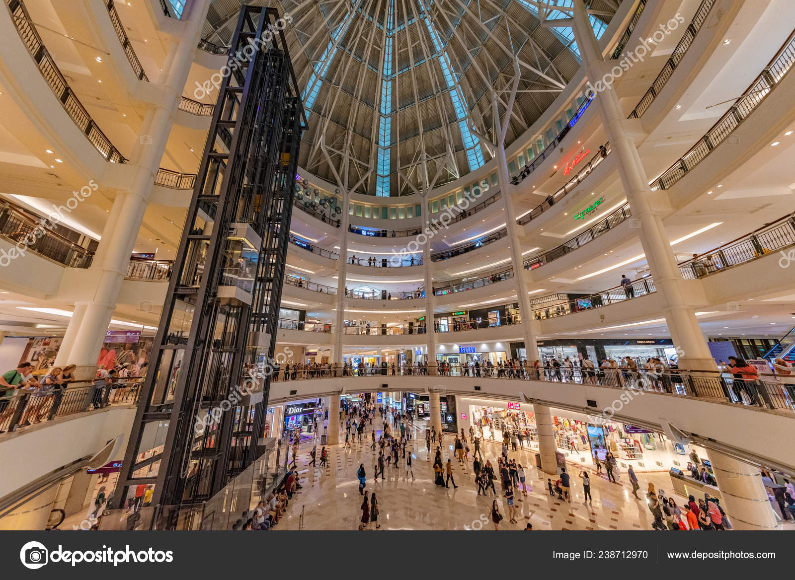 Kuala Lumpur Malaysia July Interior Suria Klcc Shopping Mall