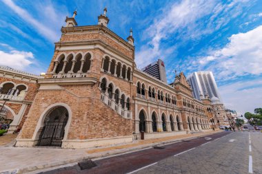 Kuala Lumpur, Malezya - 22 Temmuz: Geleneksel mimari binanın Sultan Abdul Samad, Kuala Lumpur oteli 22 Temmuz 2018 üzerinde Merdeka Meydanı'nda bulunan tarihi bir binada