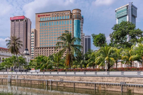 Kuala Lumpur Malaisie Juillet Vue Des Bâtiments Ville Long Rivière — Photo