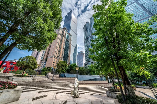 Chongqing Kina September Modern Skyskrapa Buildingds Och Stadspark Jiefangbei Centrum — Stockfoto