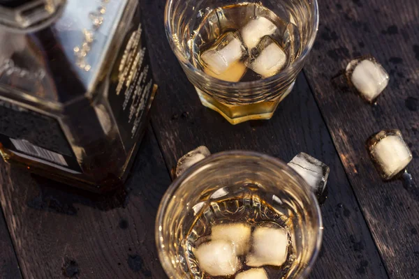 Whiskey Vaso Con Hielo —  Fotos de Stock