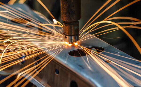 Промышленная сварка в Таиланде
