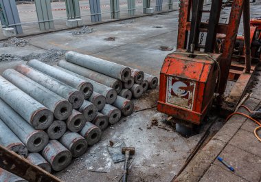 Beton İnşaat ev delik hissesini. 