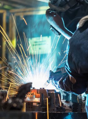 İşçi koruyucu maske meta kaynak ile