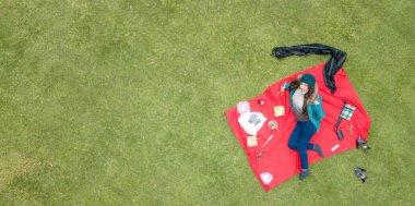 Piknik park, havadan görünümü, düzenleme için kullanılabilir alanı Bloglar ve reklamlar için ideal zevk güzel Latina öğrenci