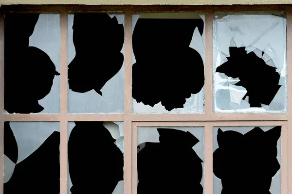 Old Window Broken Panes Opaque White Glass Jagged Edges Dark — Stock Photo, Image