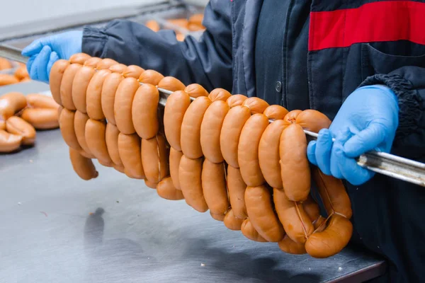 Sosis. Sosis ambalaj hattı. Endüstriyel Sosis ürünleri imalatı