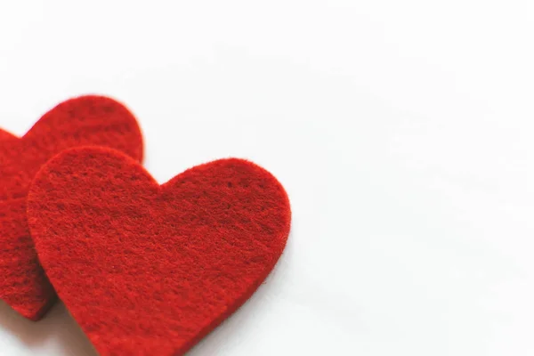 Κόκκινες Καρδιές Λευκό Φόντο Ημέρα Του Αγίου Βαλεντίνου — Φωτογραφία Αρχείου