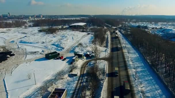 Voitures sur l'autoroute d'hiver — Video