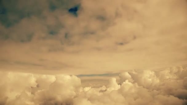 La cúpula de las nubes de oro — Vídeo de stock