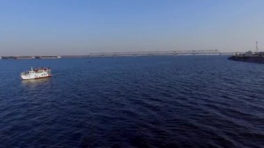 Macera doğru yelken tekne