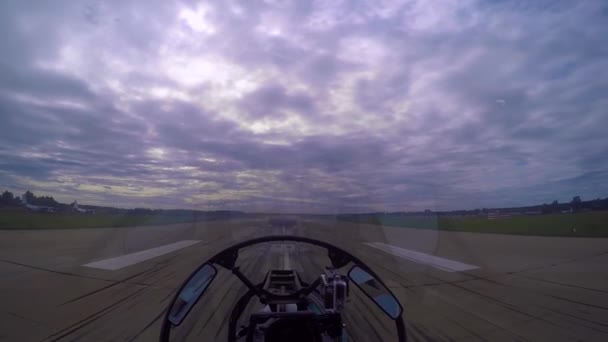 Blick aus dem Cockpit beim Start — Stockvideo