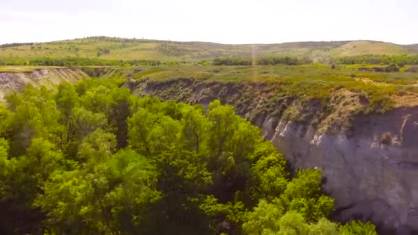 Survoler la gorge verte 