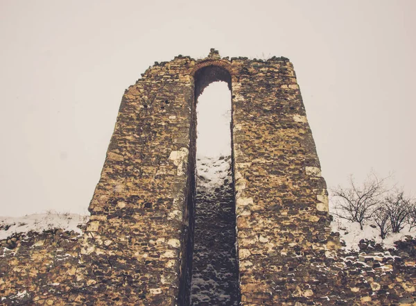 Ortaçağ Kalesi ve savunma duvar, Smederevo, Sırbistan