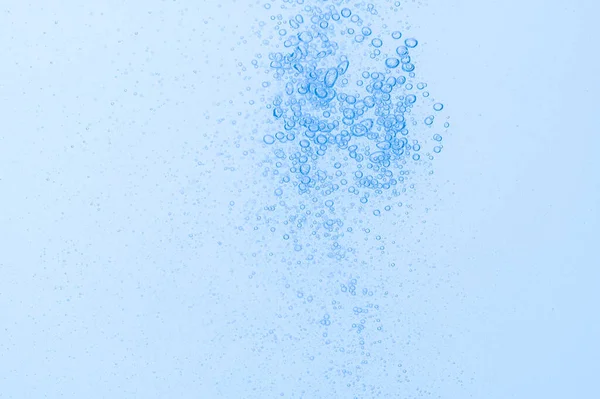 Світло Блакитні Бульбашки Вода Білий Фон — стокове фото